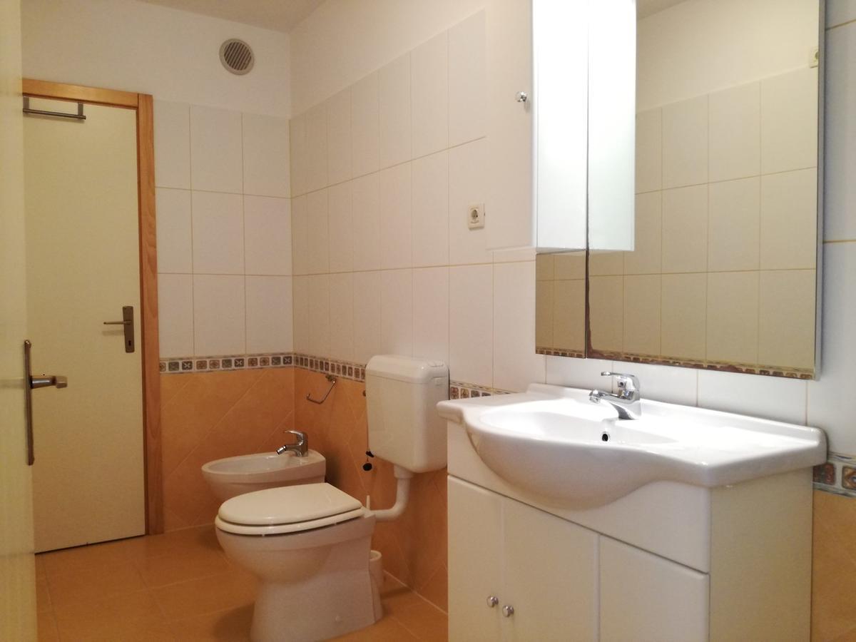 Apartment Nirvana فيرسار المظهر الخارجي الصورة