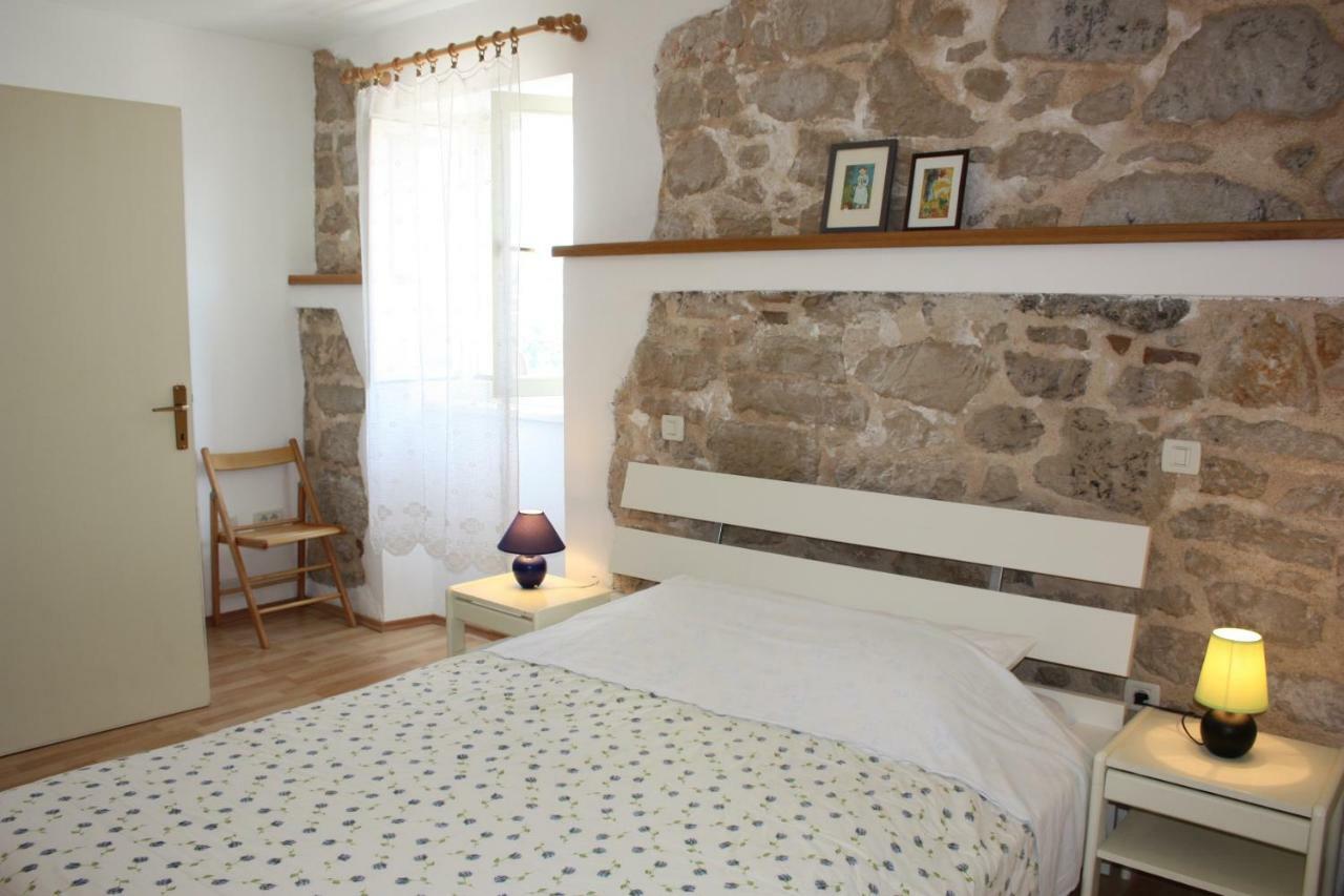Apartment Nirvana فيرسار المظهر الخارجي الصورة